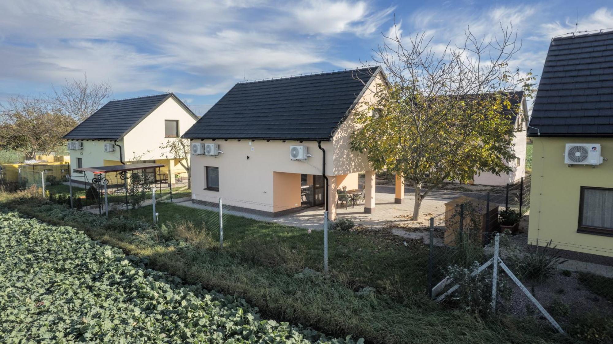 Villa Rekreacni Dum U Jezer, Milovice 6 Esterno foto